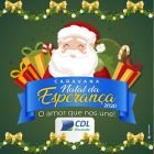 O papai Noel achou um jeito diferente para alegar os nossos corações.  