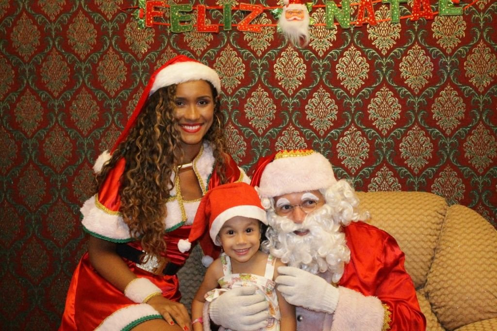 A alegria continua na casa do papai noel!