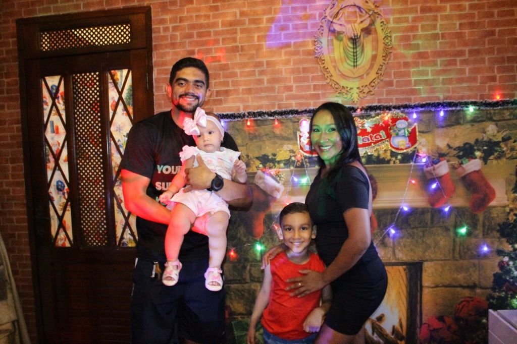 A alegria continua na casa do papai noel!
