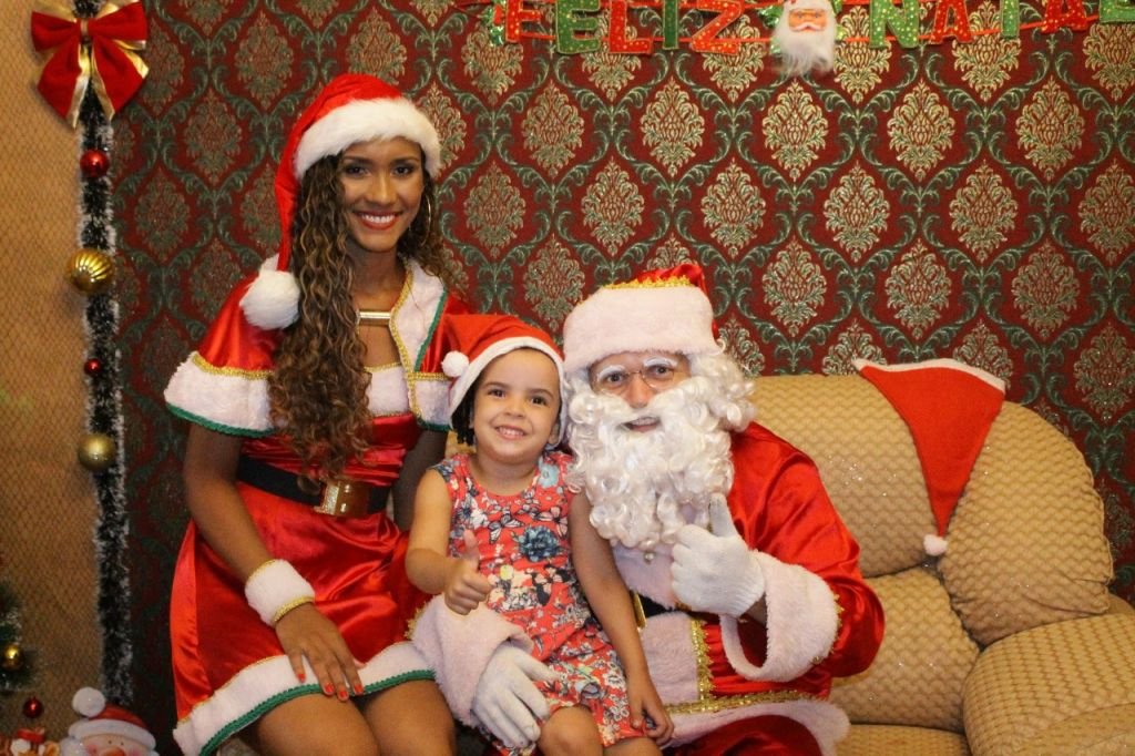 A alegria continua na casa do papai noel!
