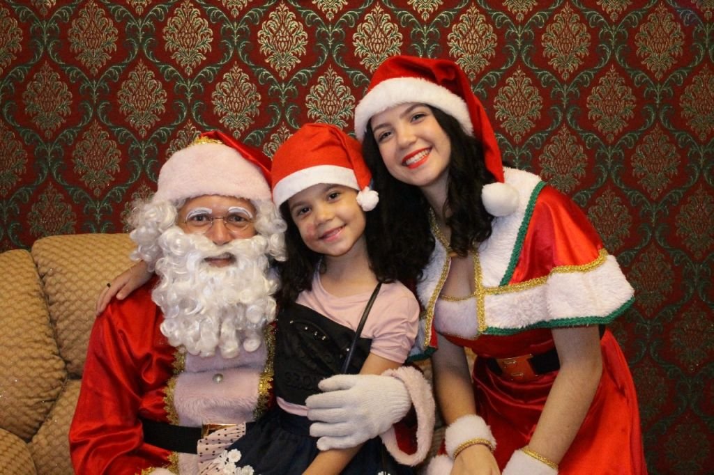 A alegria continua na casa do papai noel!