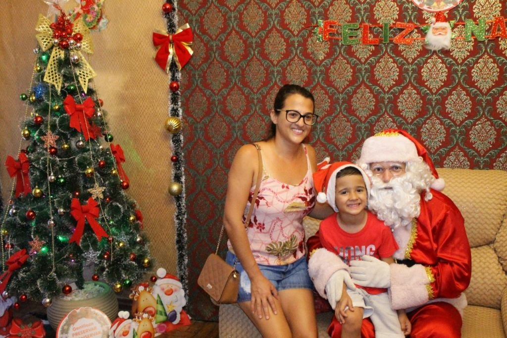 A alegria continua na Casa do Papai Noel!