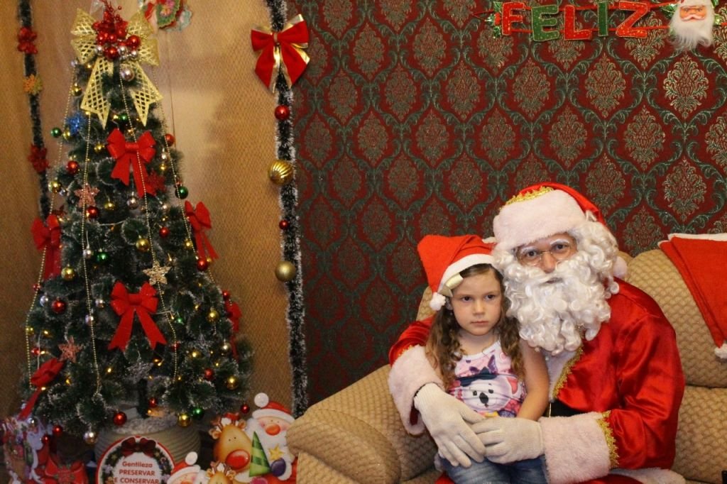 A alegria continua na Casa do Papai Noel!