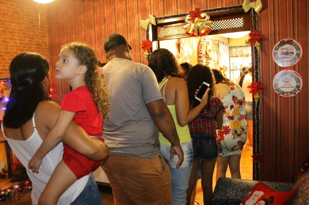 A alegria continua na Casa do Papai Noel!