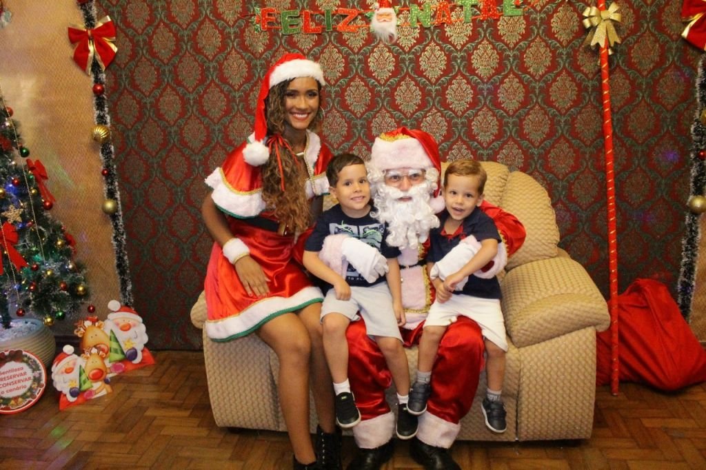 CDL de Brumado apresenta a Casa do Papai Noel