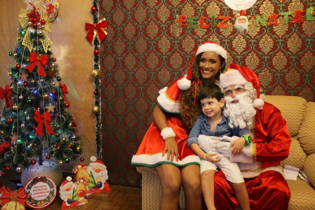 CDL de Brumado apresenta a Casa do Papai Noel