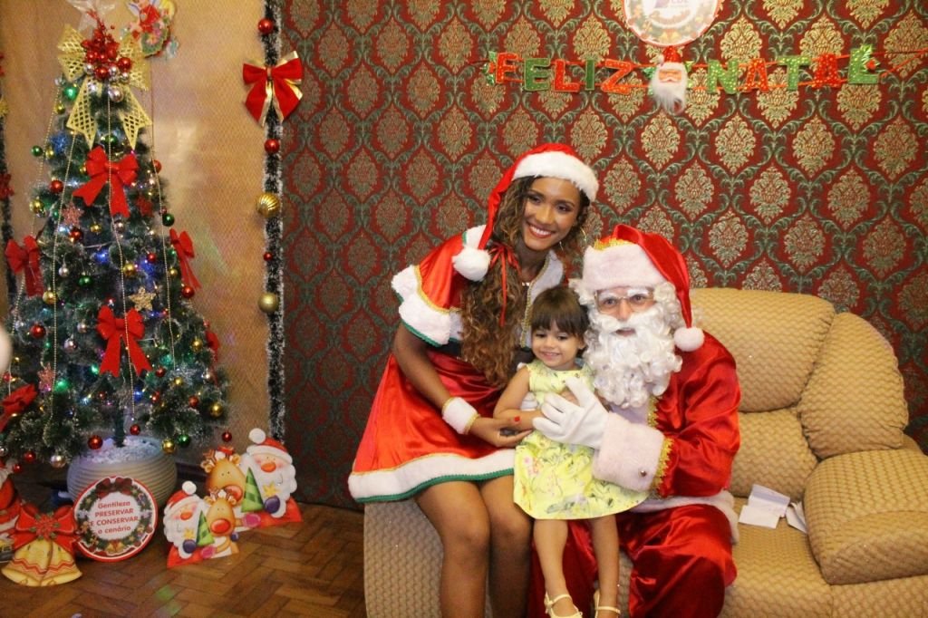 CDL de Brumado apresenta a Casa do Papai Noel