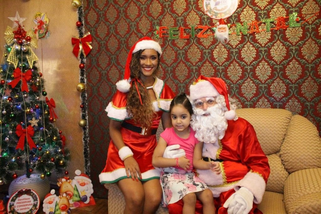 CDL de Brumado apresenta a Casa do Papai Noel