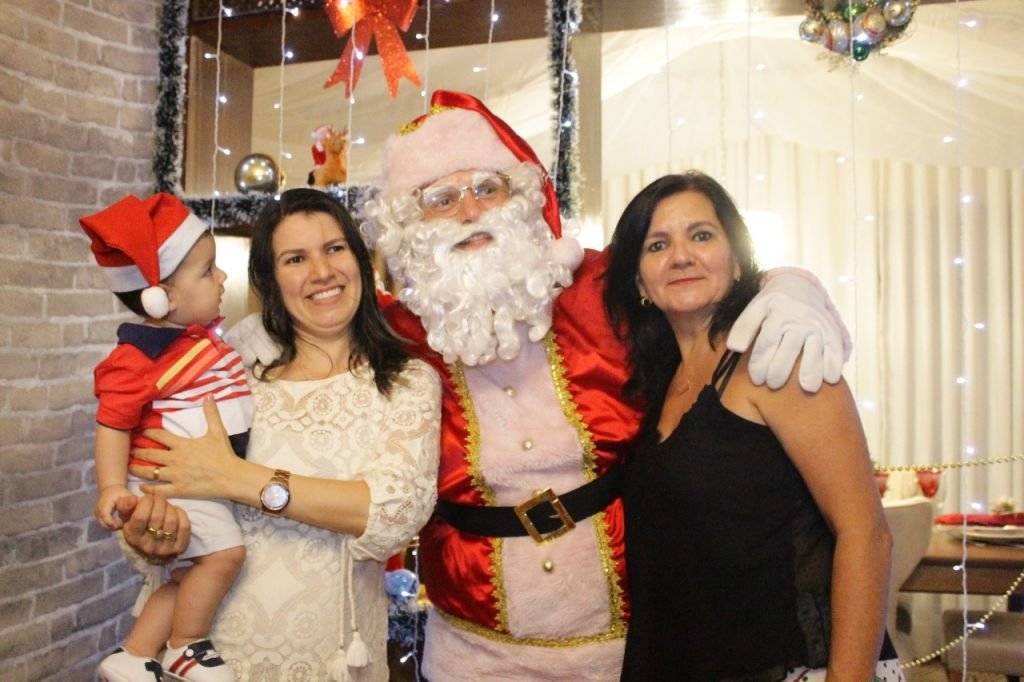 CDL de Brumado apresenta a Casa do Papai Noel