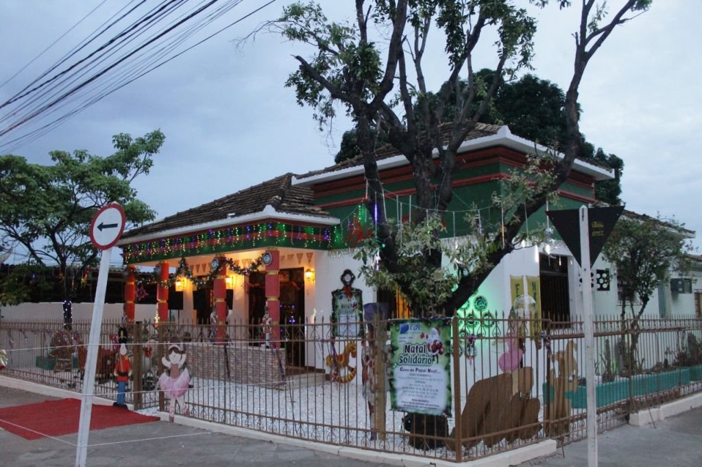 CDL de Brumado apresenta a Casa do Papai Noel